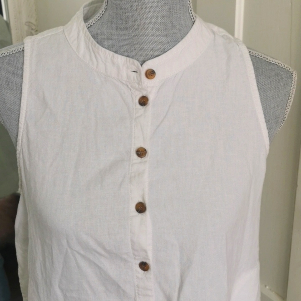 Velvet Heart ♥️ linen rayon blend sleeveless button up blouse. Size small - Picture 2 of 6
